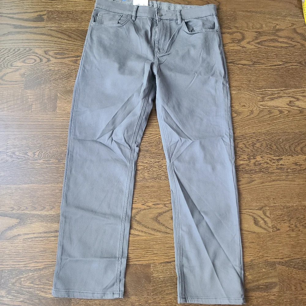 NWT Izod comport stretch ultra flex sz.36×30